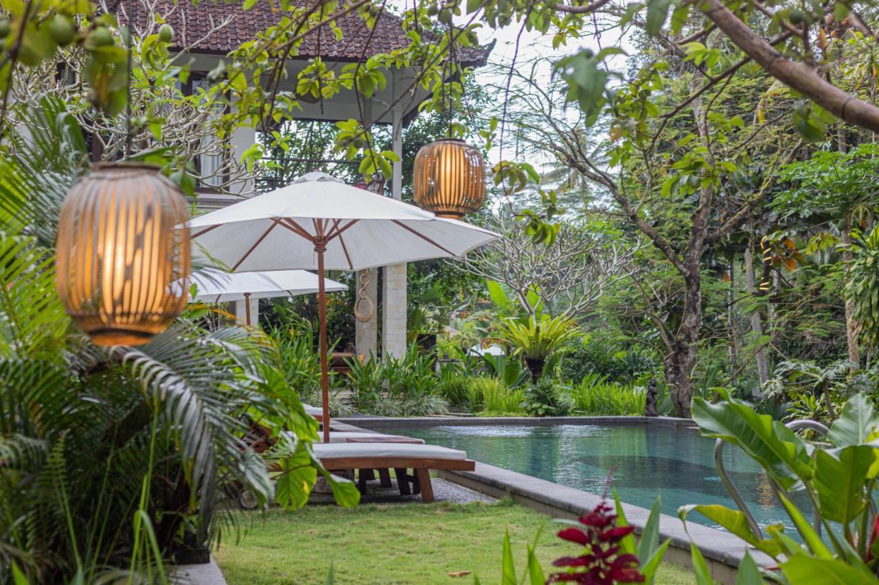 Suara Air Luxury Villa Ubud Exterior photo