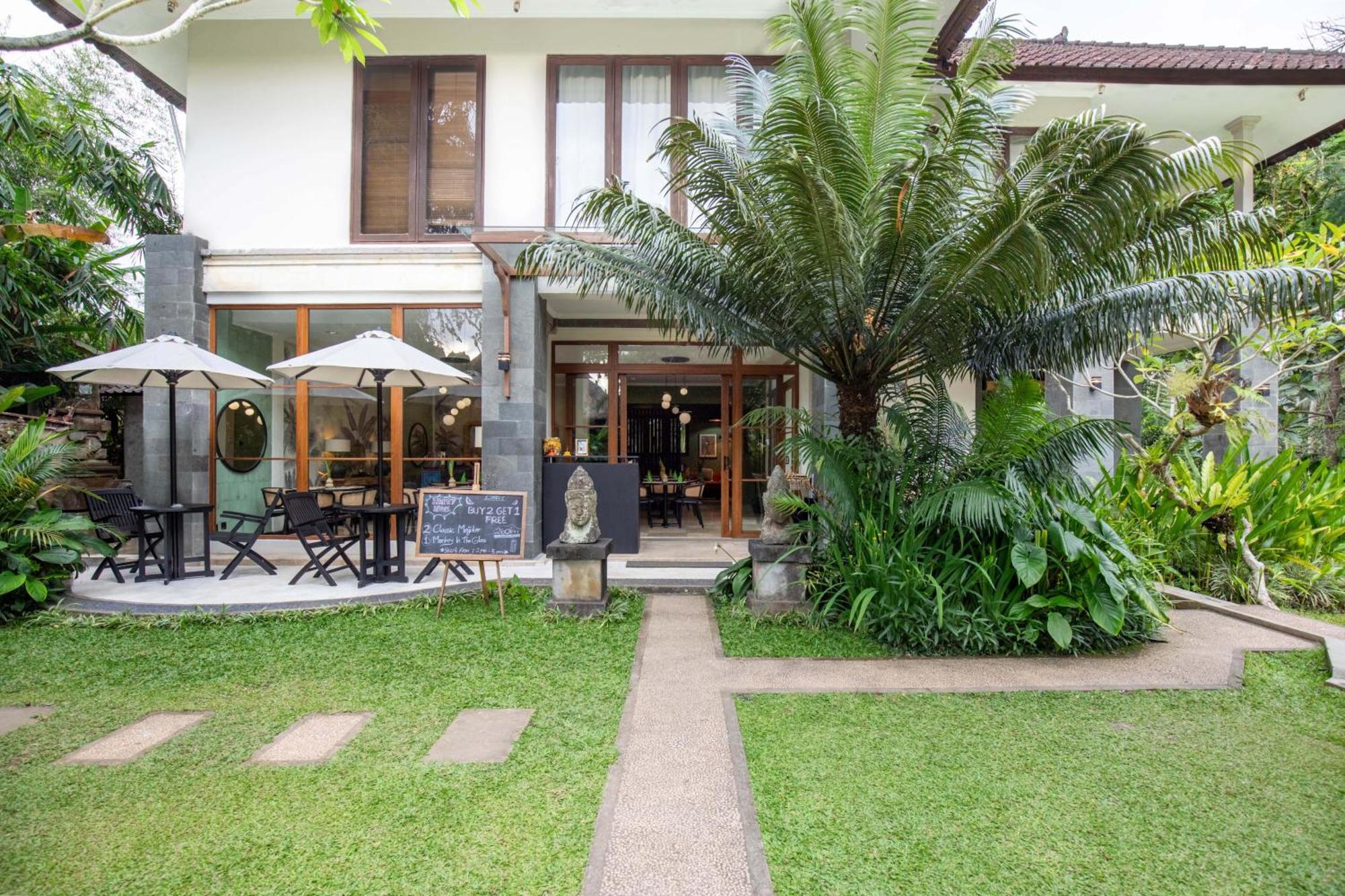 Suara Air Luxury Villa Ubud Exterior photo