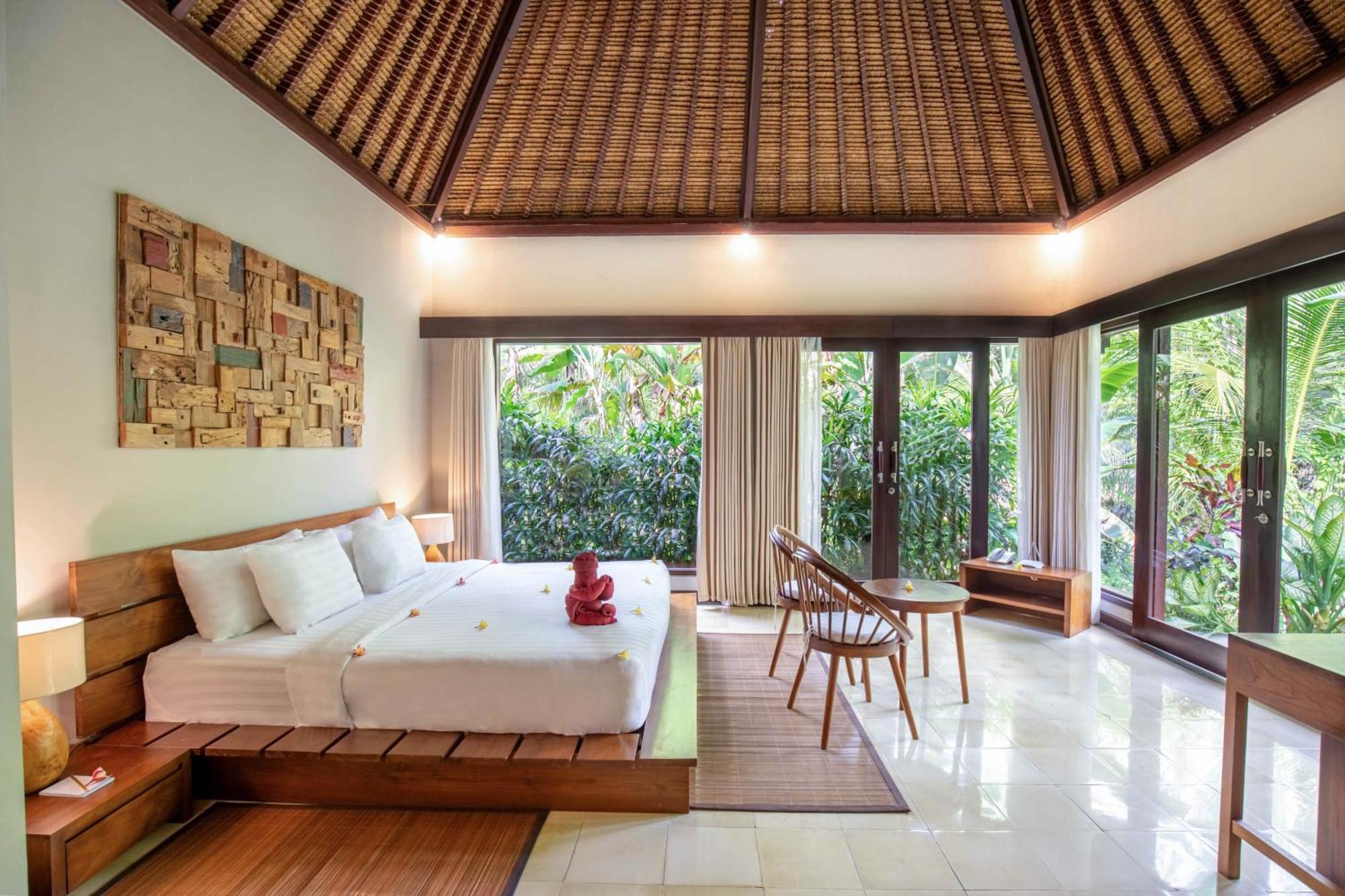 Suara Air Luxury Villa Ubud Room photo